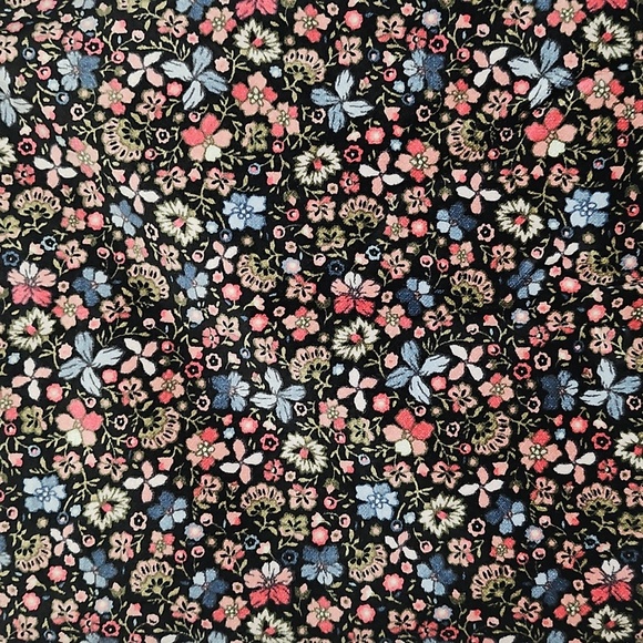 Floral Black Skirt - Picture 2 of 4